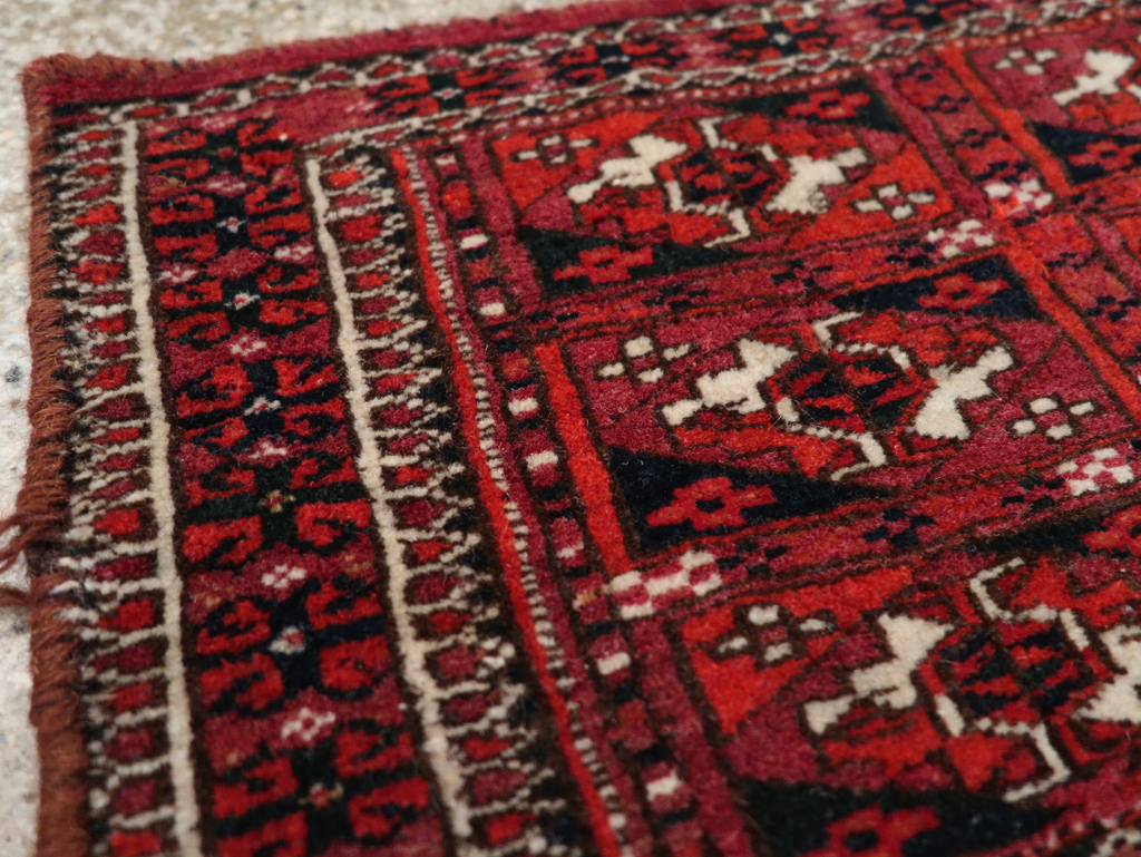 Vintage Central Asian Turkoman Rug, No.31128 - Staging