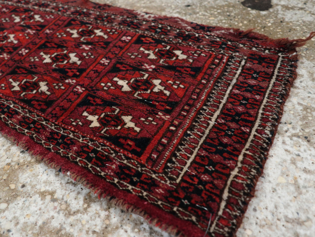 Vintage Central Asian Turkoman Rug, No.31128 - Staging
