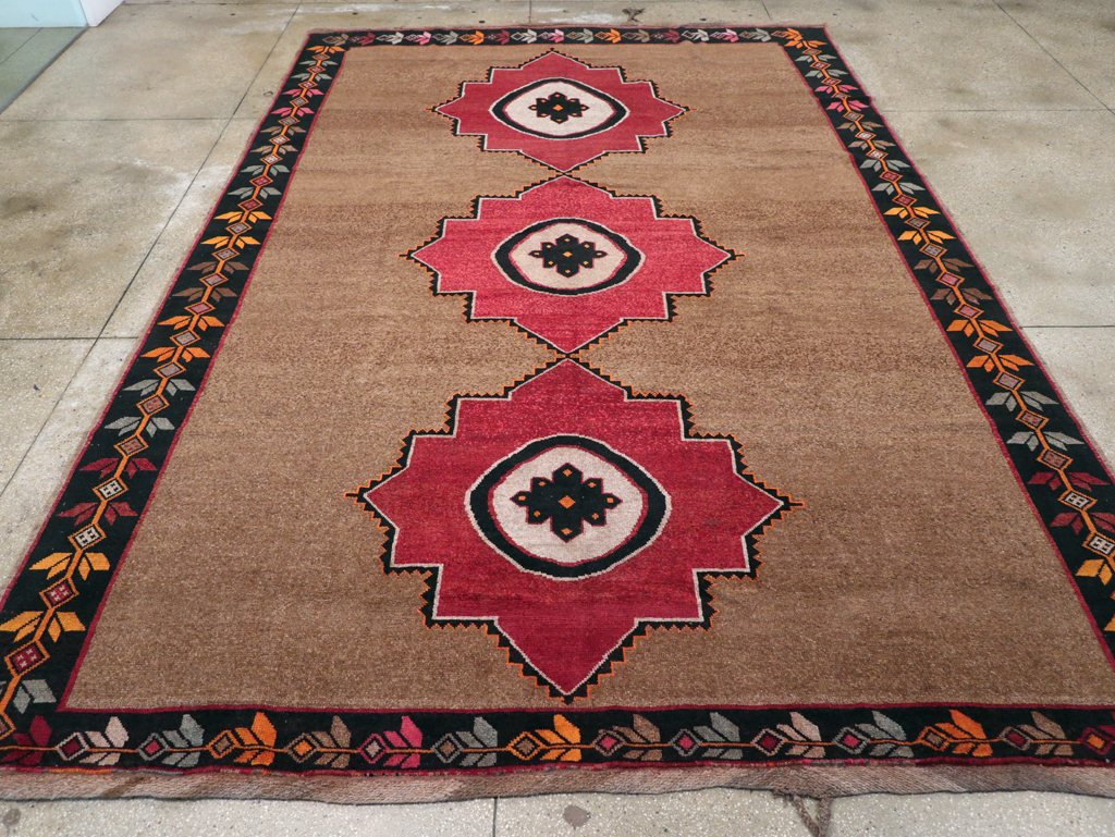 Vintage Turkish Anatolian Tribal Room Size Carpet, No.31141 - Staging
