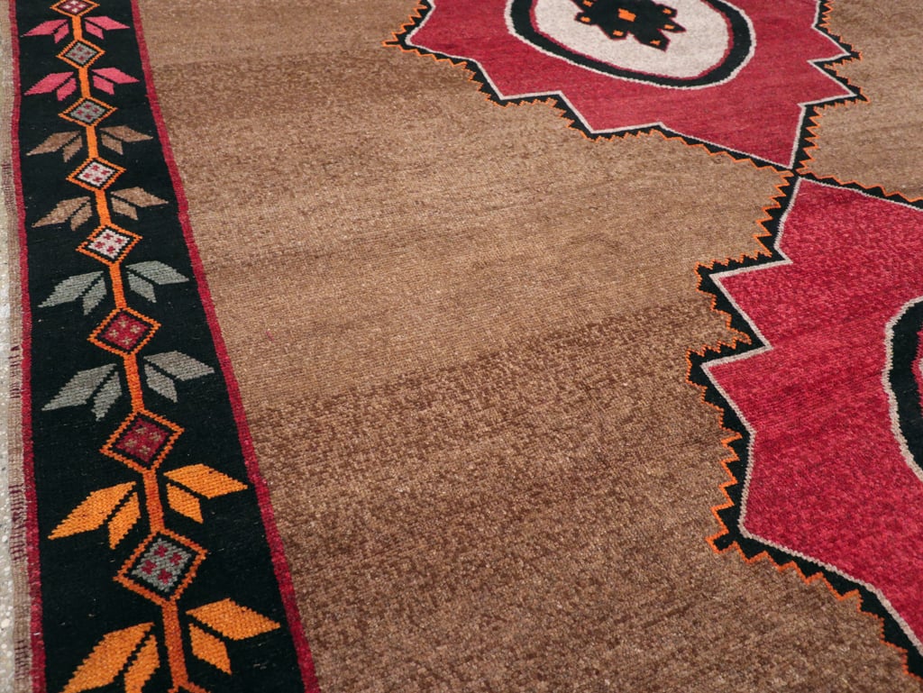 Vintage Turkish Anatolian Tribal Room Size Carpet, No.31141 - Staging