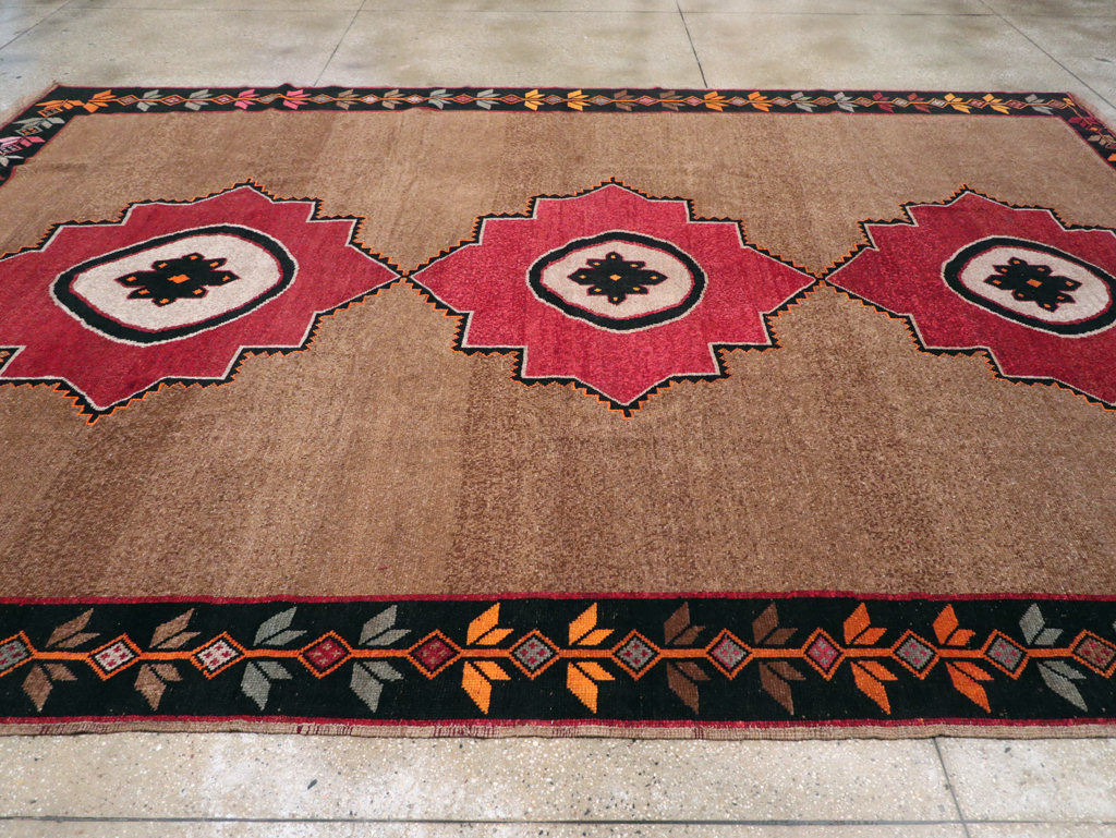 Vintage Turkish Anatolian Tribal Room Size Carpet, No.31141 - Staging