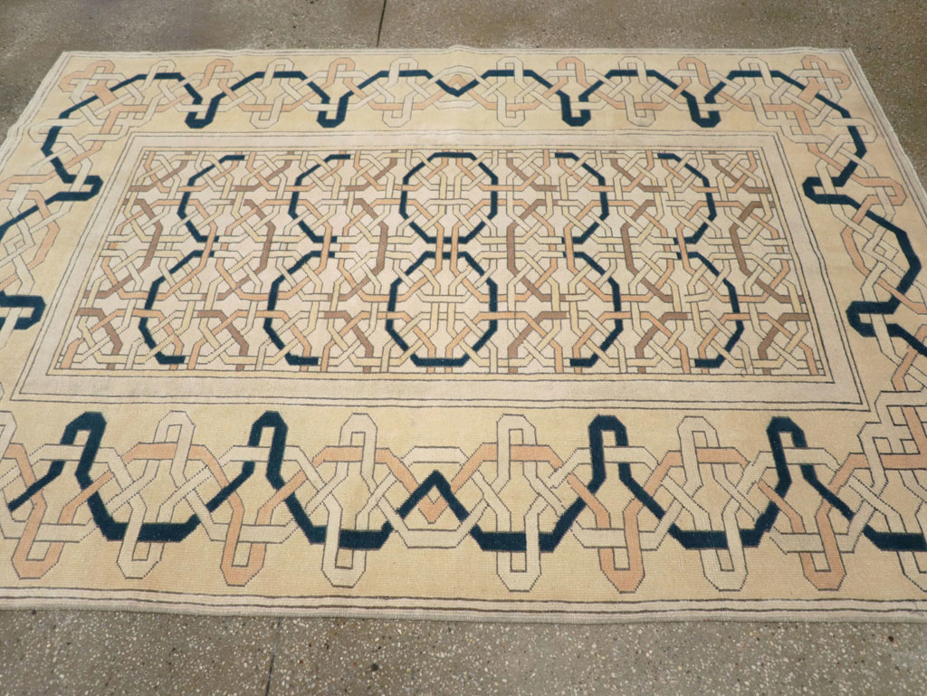 Vintage Turkish Anatolian Art Deco Style Accent Rug, No.31142 - Staging