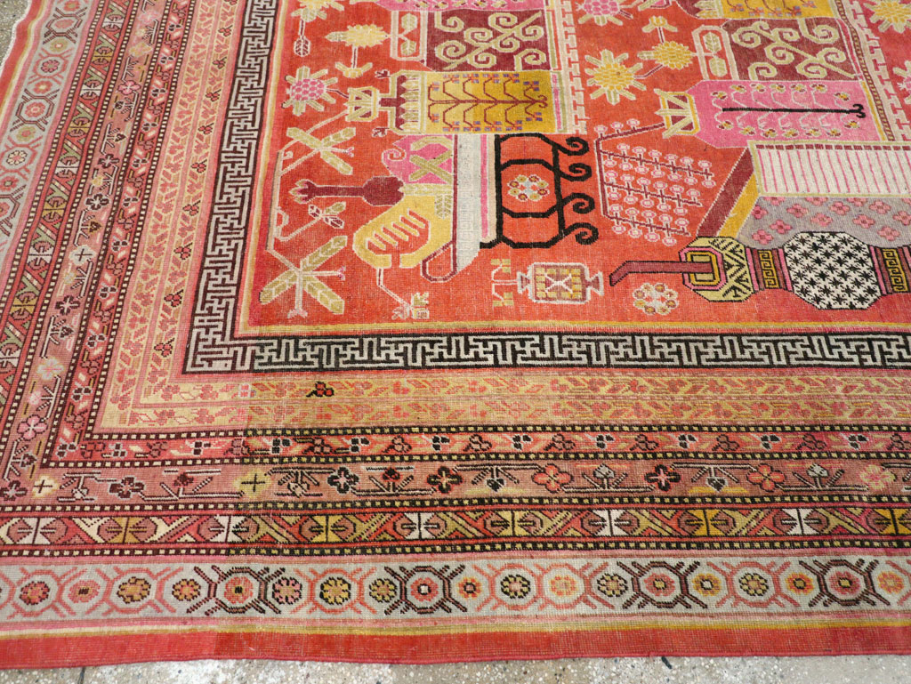 Antique East Turkestan Vase Khotan Small Room Size Carpet, No.31144 - Staging