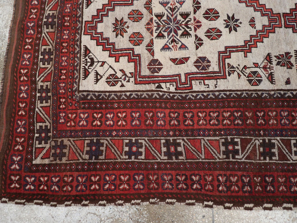 Vintage Persian Baluch Accent Rug, No.31147 - Staging