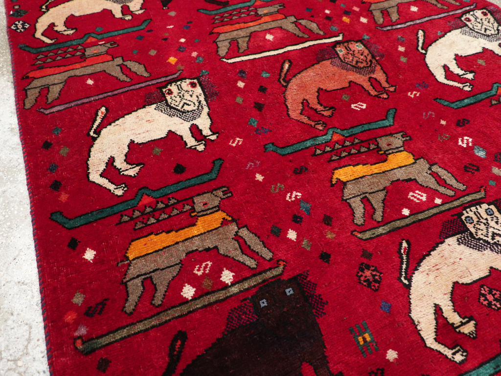 Vintage Persian Pictorial Shiraz Rug, No.31155 - Staging