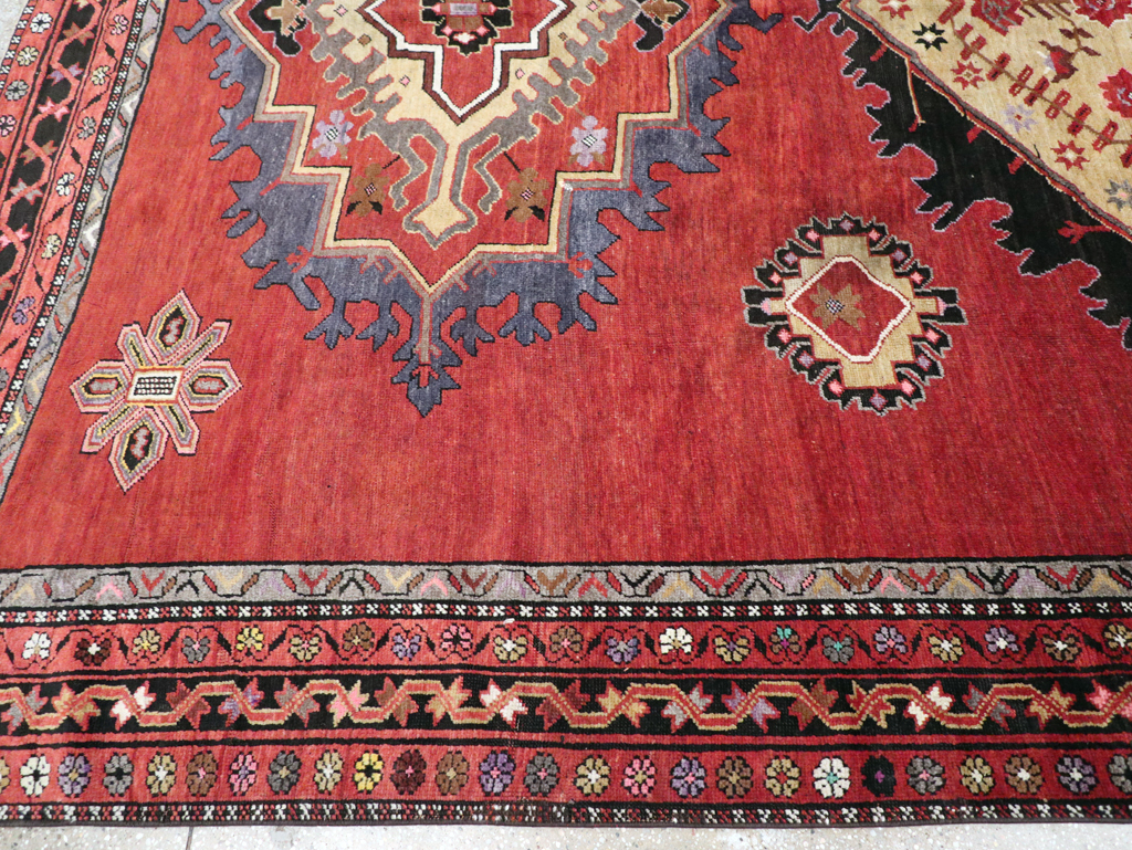 Vintage Turkish Anatolian Room Size Carpet, No.31166 - Staging