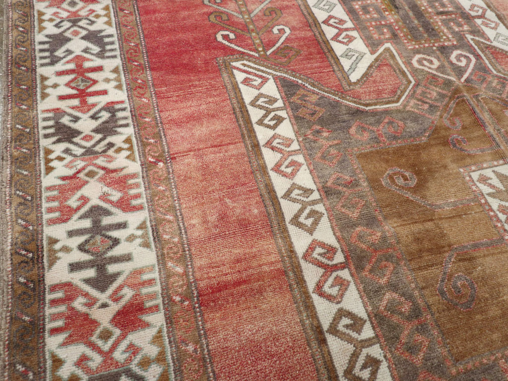 Vintage Turkish Anatolian Small Room Size Carpet, No.31168 - Staging