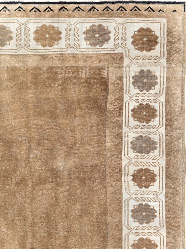 Vintage Anatolain Carpet, No.31172 - Staging