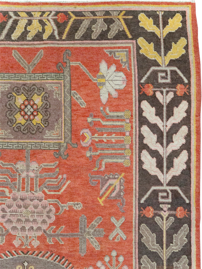 Antique Khotan Carpet, No.31173 - Staging