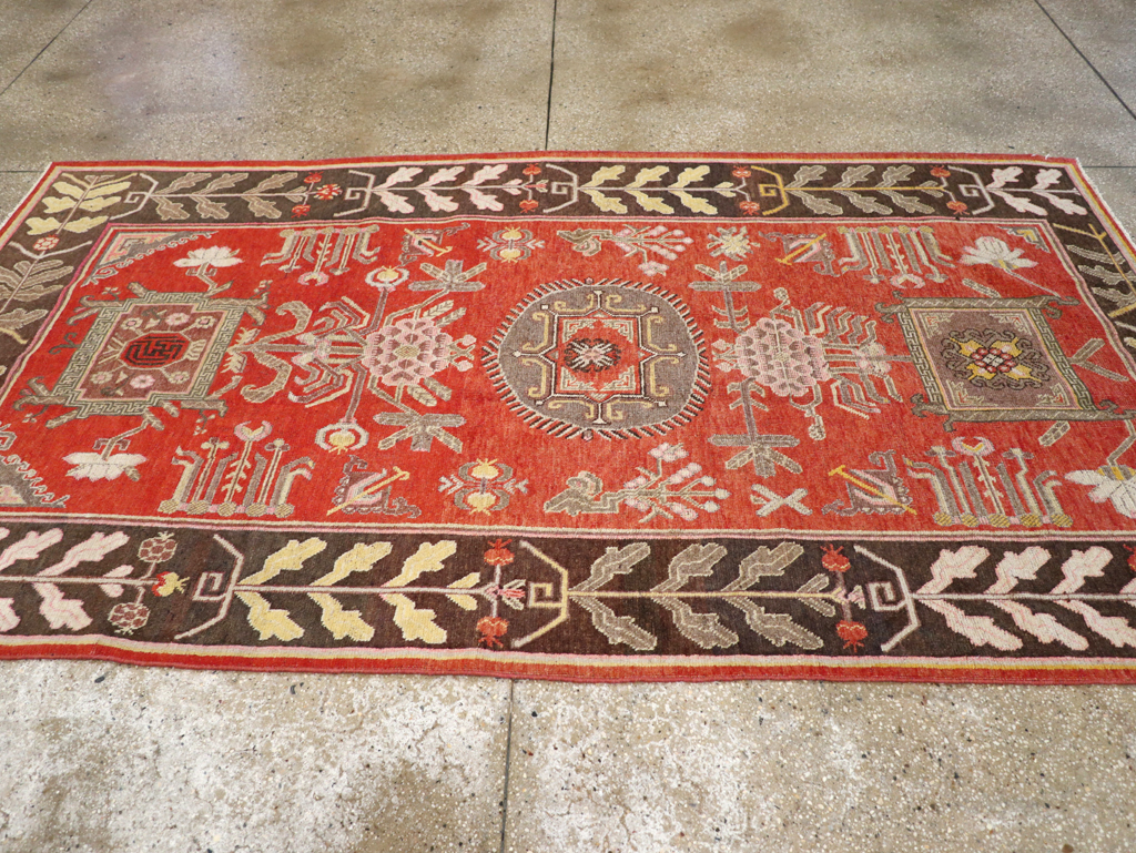Antique Khotan Carpet, No.31173 - Staging
