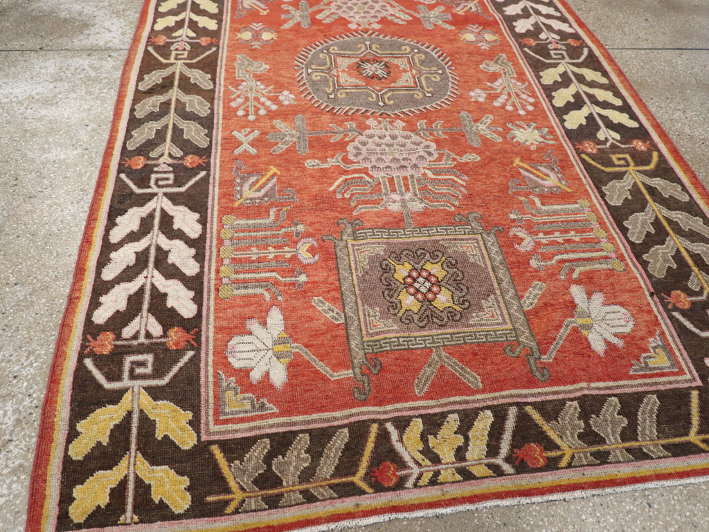 Antique East Turkestan Khotan Carpet, No.31173 - Staging