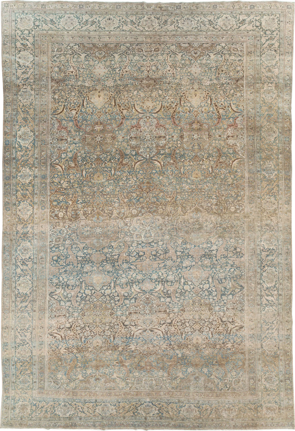 Antique Persian Isfahan Oversize Carpet, No.31174 - Staging