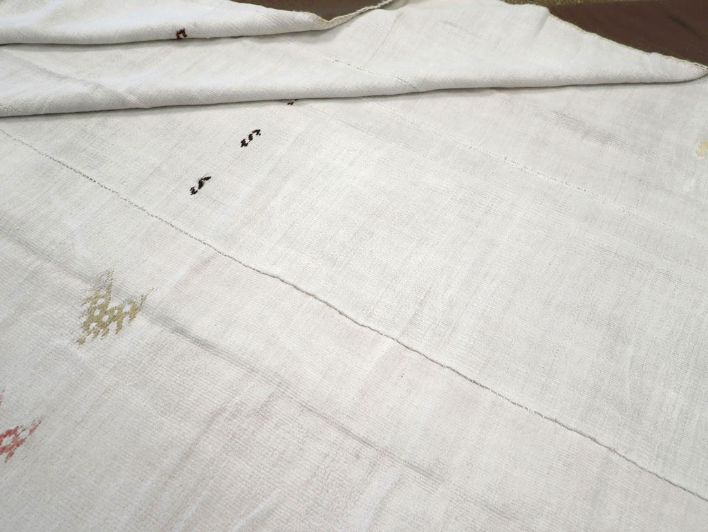 Vintage Turkish Flatweave Kilim Room Size Carpet, No.31175 - Staging