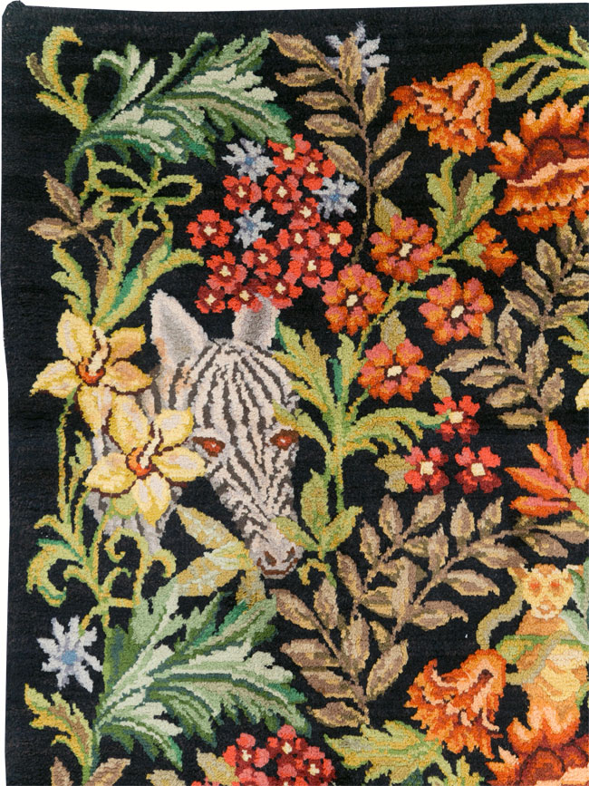 Vintage Portuguese Savonnerie Pictorial Accent Rug, No.31180 - Staging