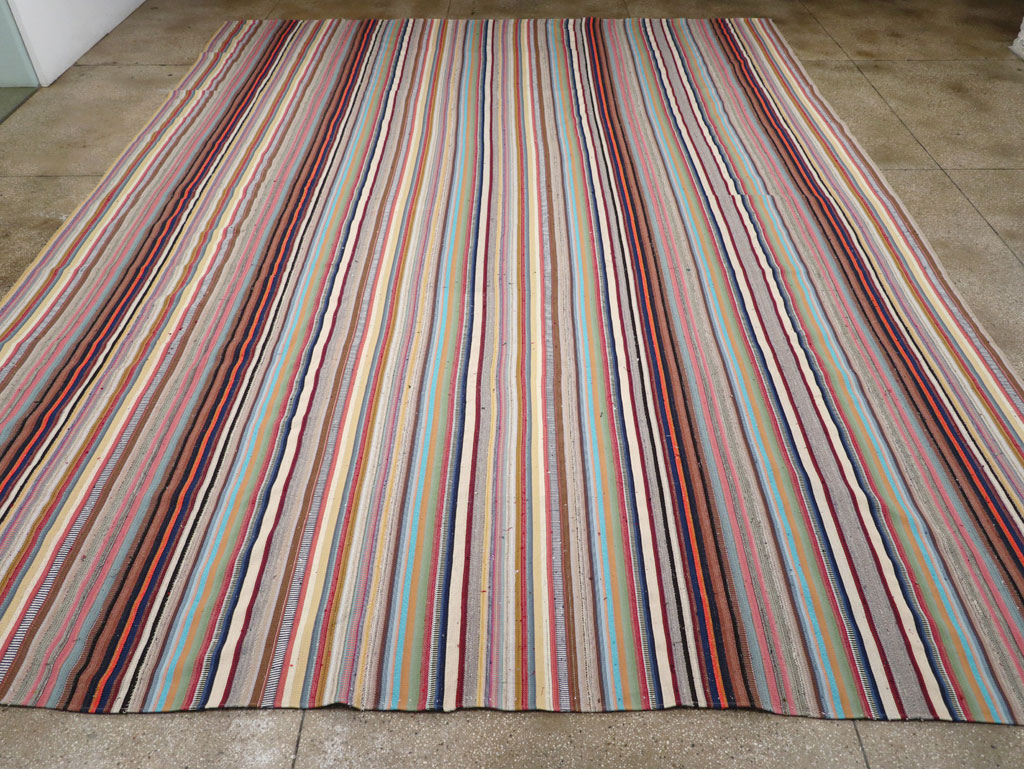Contemporary Turkish Flatweave Kilim Large Carpet, No.31182 - Staging