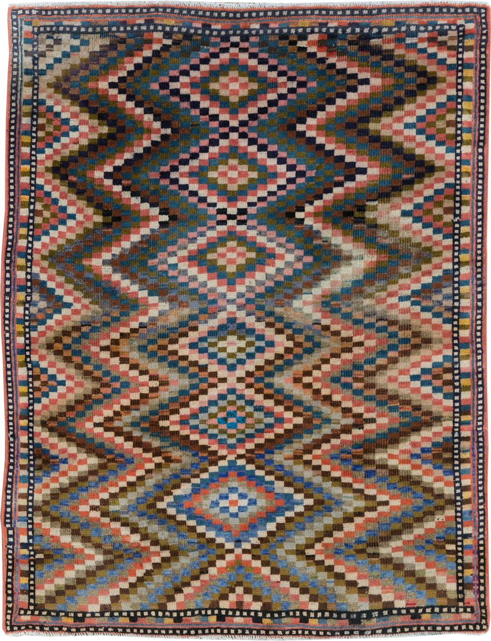 Vintage Persian Mahal Rug, No.31184 - Staging