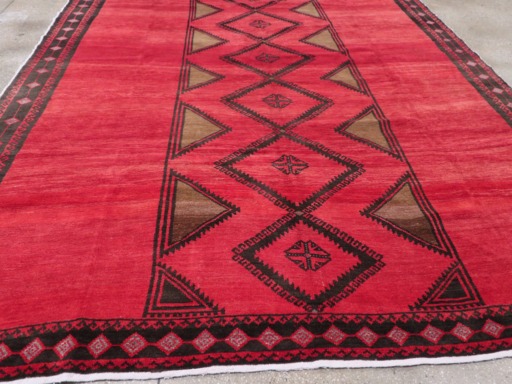 Vintage Turkish Anatolian Tribal Room Size Carpet, No.31202 - Staging