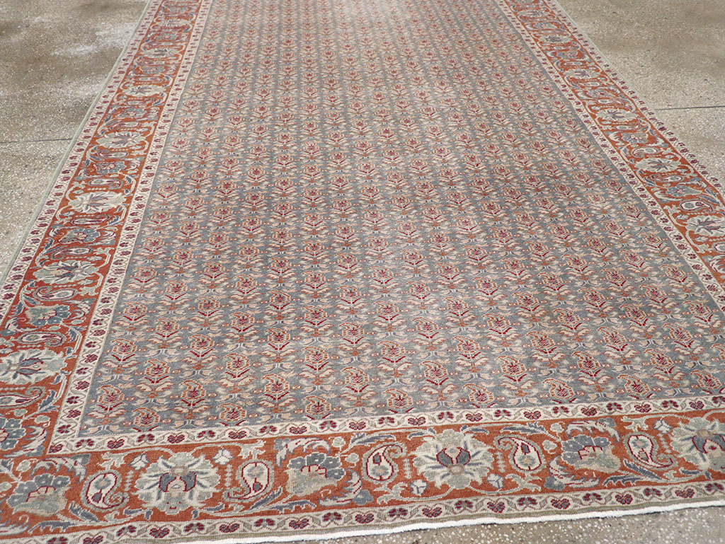 Vintage Turkish Sivas Carpet, No.31204 - Staging