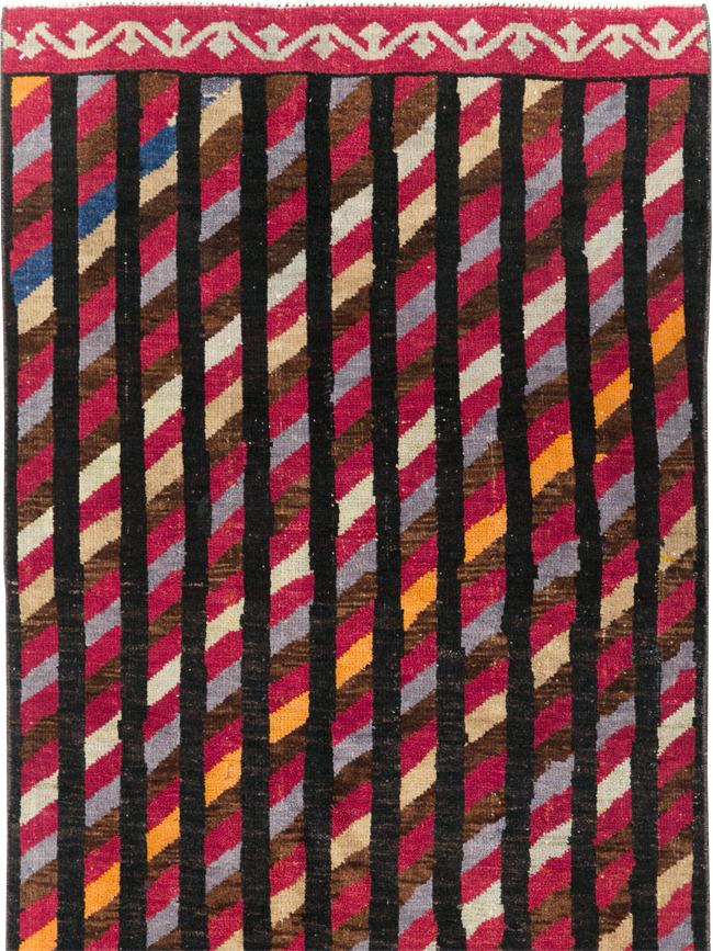 Vintage Turkish Anatolian Runner, No.31208 - Staging