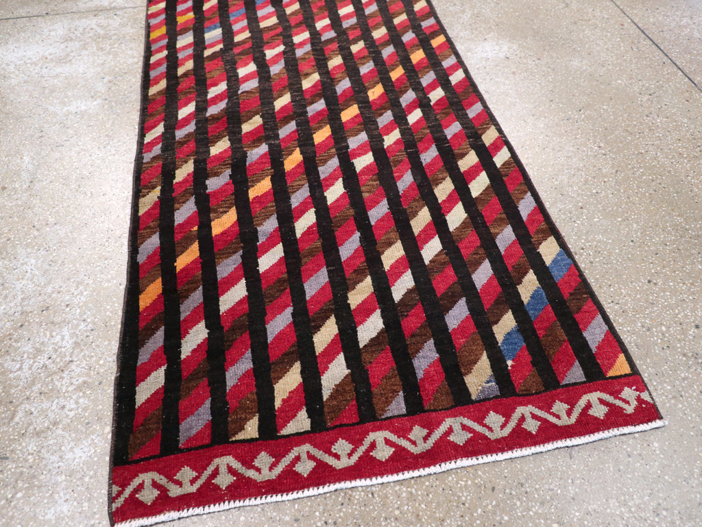 Vintage Turkish Anatolian Runner, No.31208 - Staging