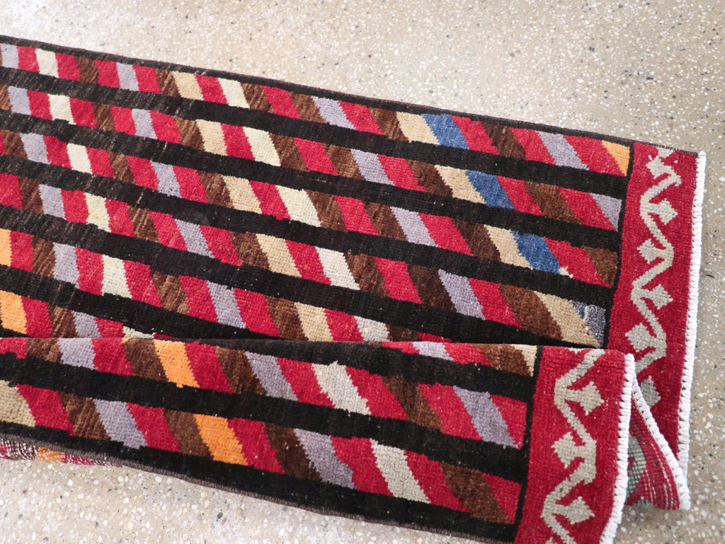 Vintage Turkish Anatolian Runner, No.31208 - Staging