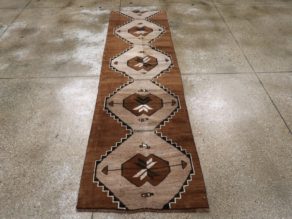 Vintage Turkish Anatolian Tribal Runner, No.31229 - Staging