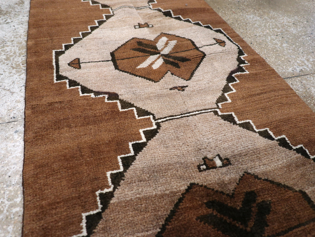 Vintage Turkish Anatolian Tribal Runner, No.31229 - Staging