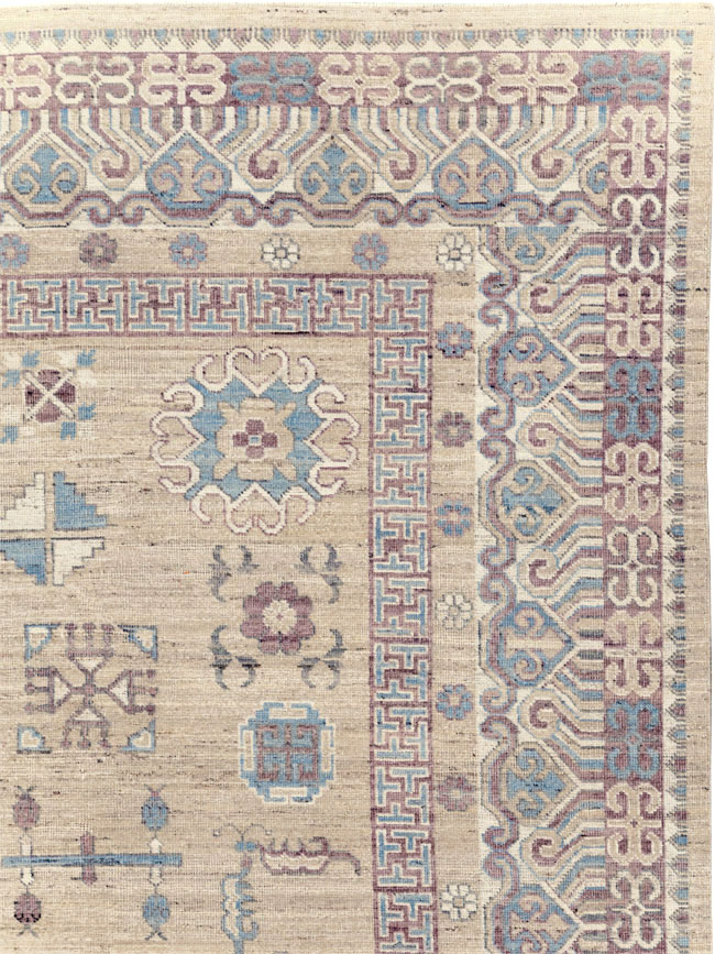 Contemporary East Turkestan Khotan Room Size Carpet, No.31237 - Staging