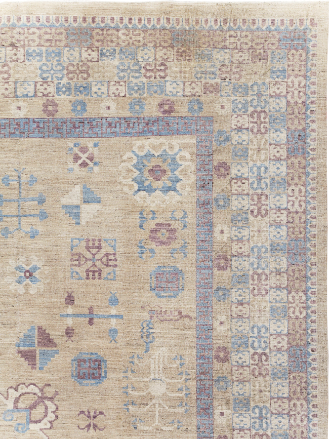 Contemporary East Turkestan Khotan Room Size Carpet, No.31238 - Staging