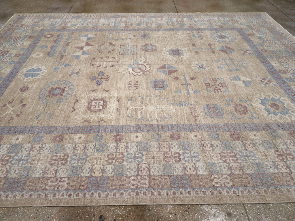 Contemporary East Turkestan Khotan Room Size Carpet, No.31238 - Staging