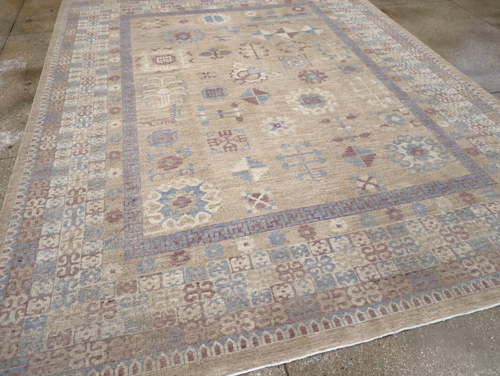 Contemporary East Turkestan Khotan Room Size Carpet, No.31238 - Staging