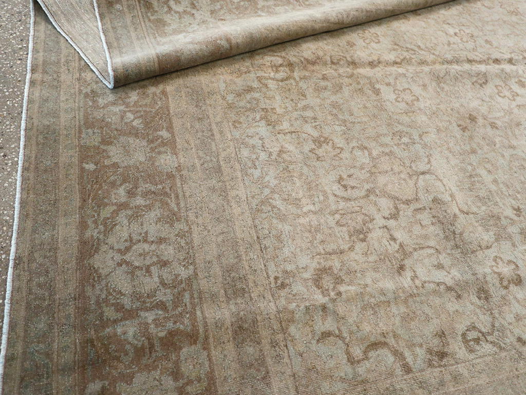 Vintage Persian Tabriz Accent Carpet, No.31246 - Staging