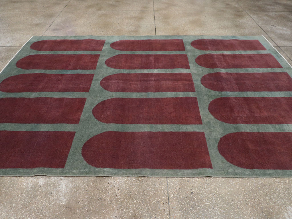 Vintage Turkish Art Deco Stye Room Size Carpet, No.31271 - Staging