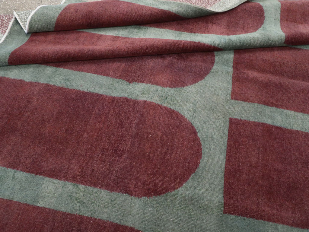 Vintage Turkish Art Deco Stye Room Size Carpet, No.31271 - Staging