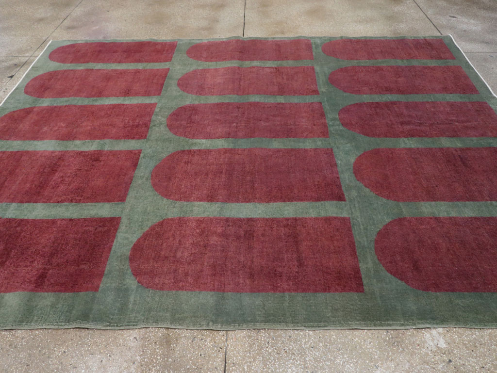 Vintage Turkish Art Deco Style Room Size Carpet, No.31272 - Staging