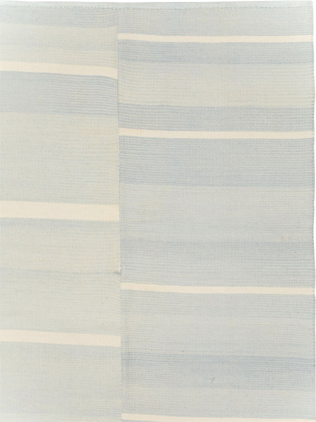 Contemporary Turkish Flatweave Kilim Room Size Carpet, No.31277 - Staging