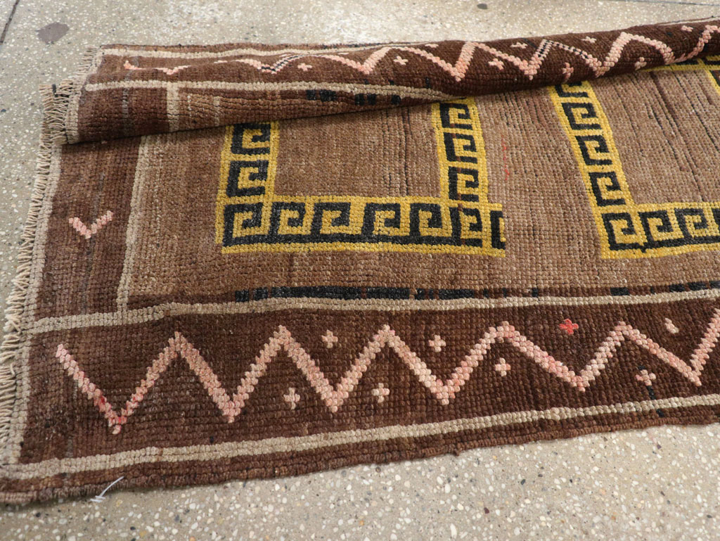 Vintage Turkish Anatolian Tribal Runner, No.31280 - Staging