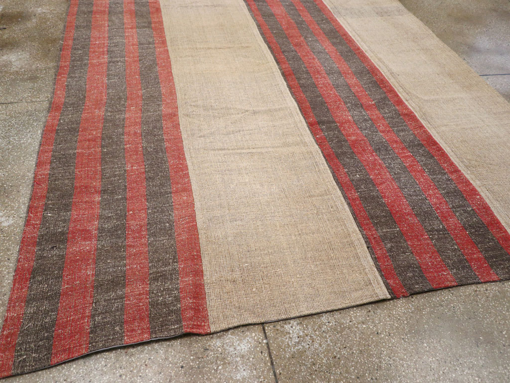Vintage Turkish Flatweave Kilim Room Size Carpet, No.31284 - Staging