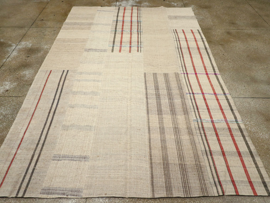 Vintage Turkish Flatweave Kilim Room Size Carpet, No.31285 - Staging