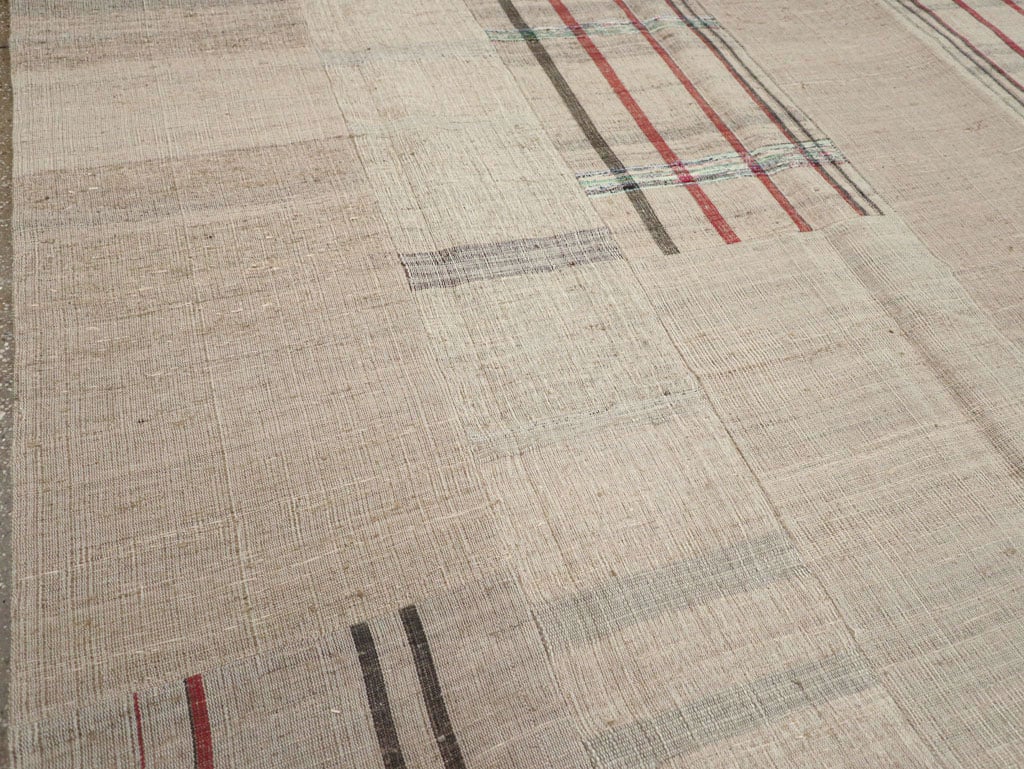 Vintage Turkish Flatweave Kilim Room Size Carpet, No.31285 - Staging