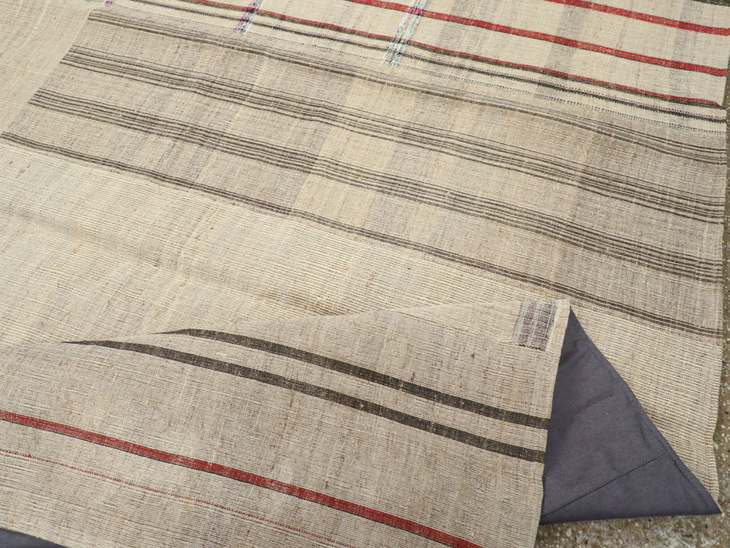 Vintage Turkish Flatweave Kilim Room Size Carpet, No.31285 - Staging