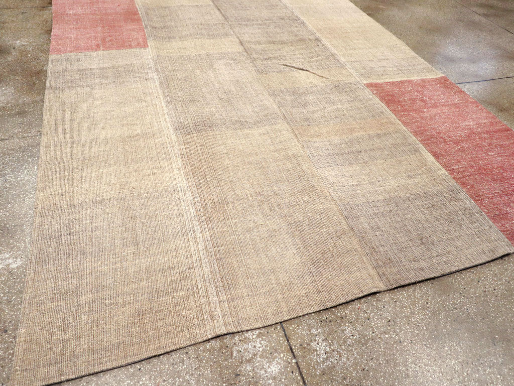 Vintage Turkish Flatweave Kilim Room Size Carpet, No.31289 - Staging