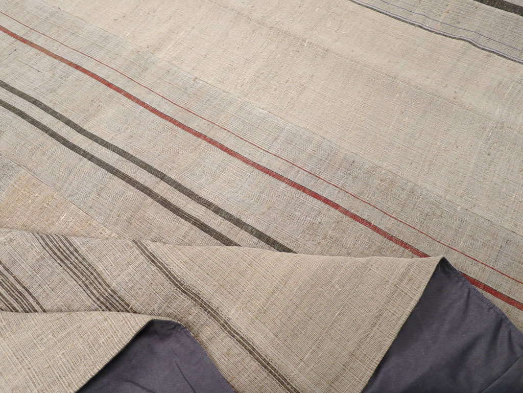 Vintage Turkish Flatweave Kilim Room Size Carpet, No.31290 - Staging