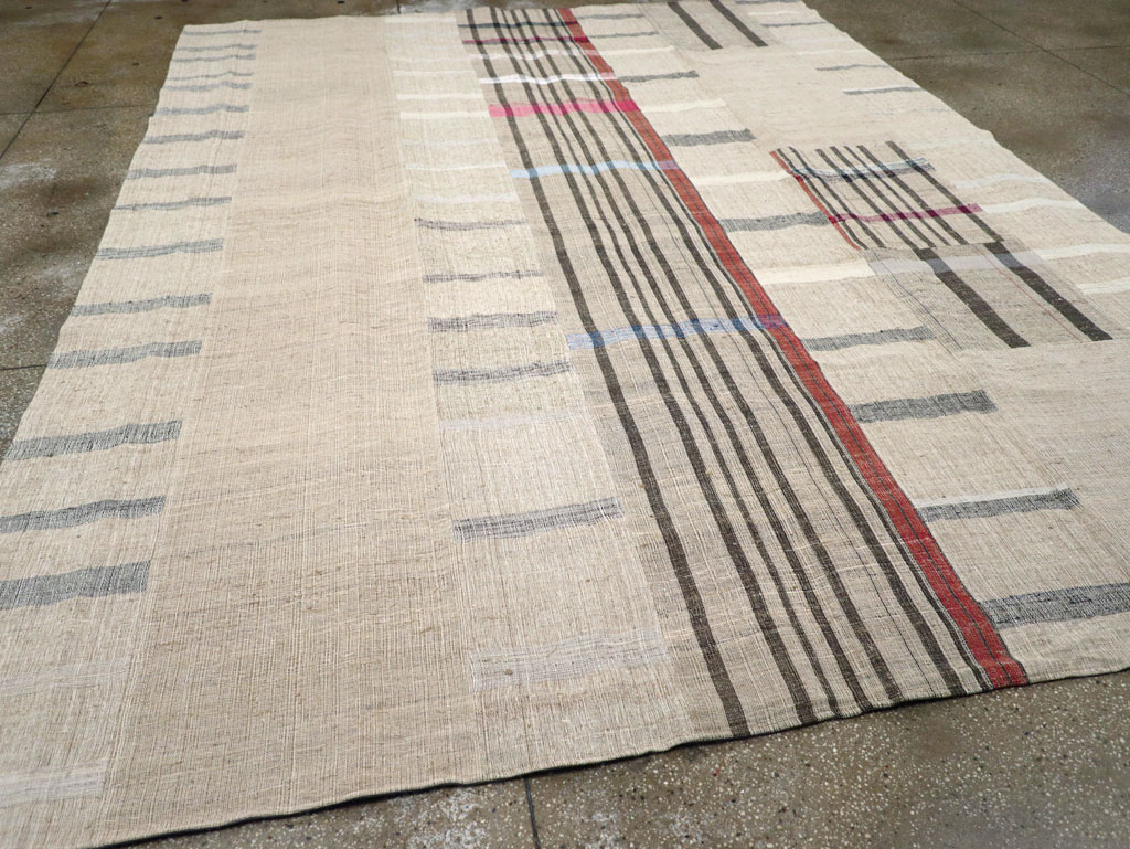 Vintage Turkish Flatweave Kilim Room Size Carpet, No.31297 - Staging