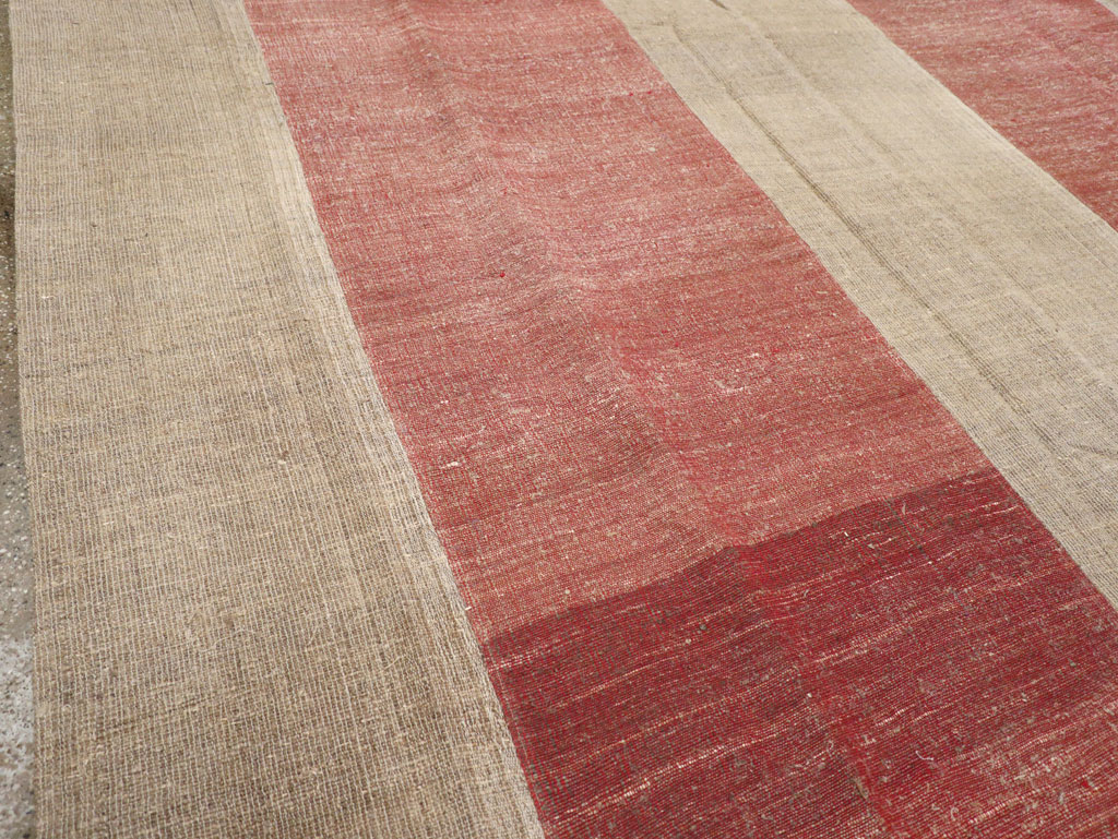 Vintage Turkish Flatweave Kilim Room Size Carpet, No.31306 - Staging
