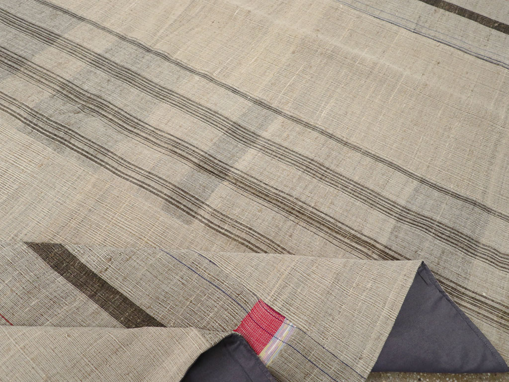 Vintage Turkish Flatweave Kilim Room Size Carpet, No.31307 - Staging