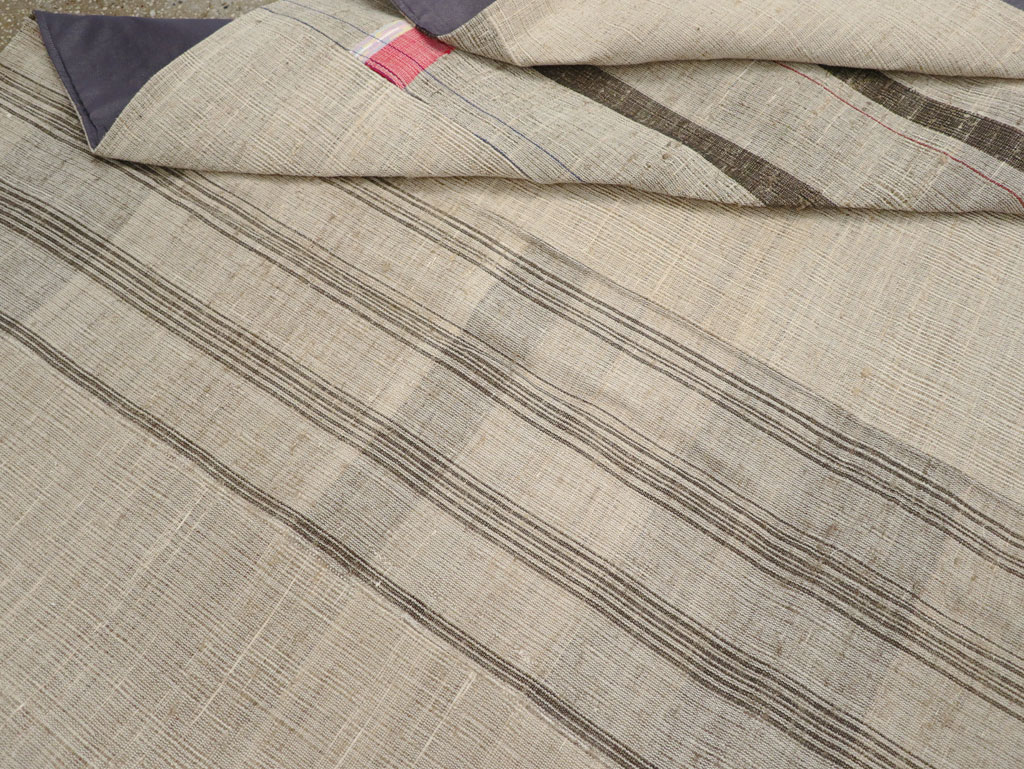 Vintage Turkish Flatweave Kilim Room Size Carpet, No.31307 - Staging