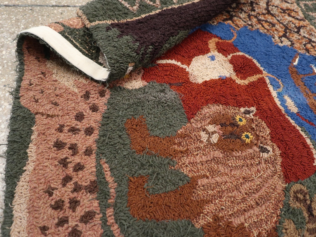 Vintage American Hooked Pictorial Throw Rug, No.31318 - Staging