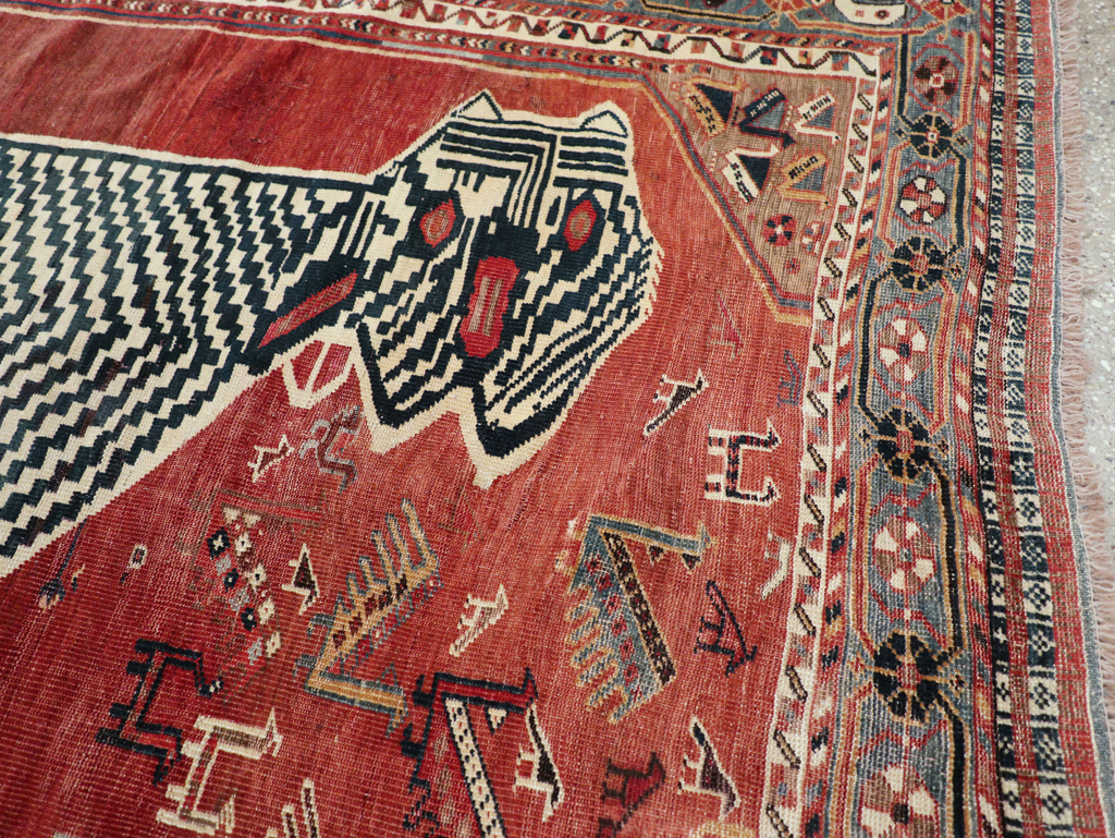 Antique Persian Qashqai Pictorial Accent Rug, No.31320 - Staging