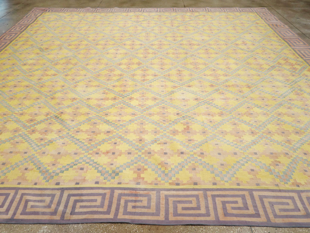 Vintage Indian Dhurrie Square Room Size Flatweave Carpet, No.31322 - Staging